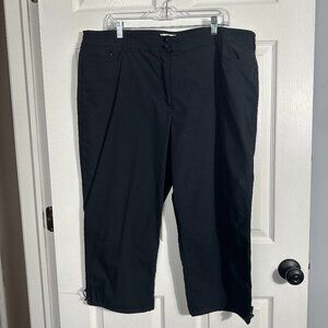 Orvis Passport capris, size 20, black, pockets, adjustable toggles at hems